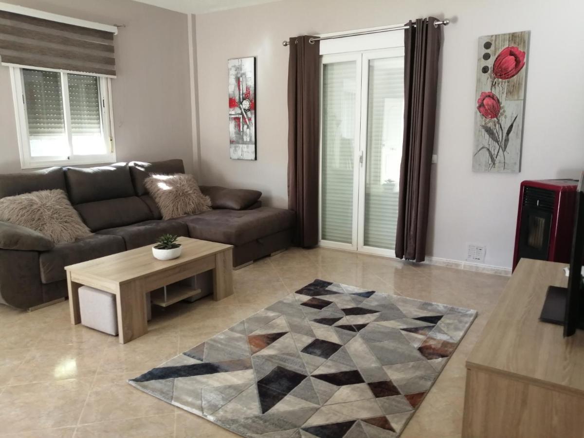 Villa Los Castos Immaculate 2-Bed Villa Arboleas Dış mekan fotoğraf