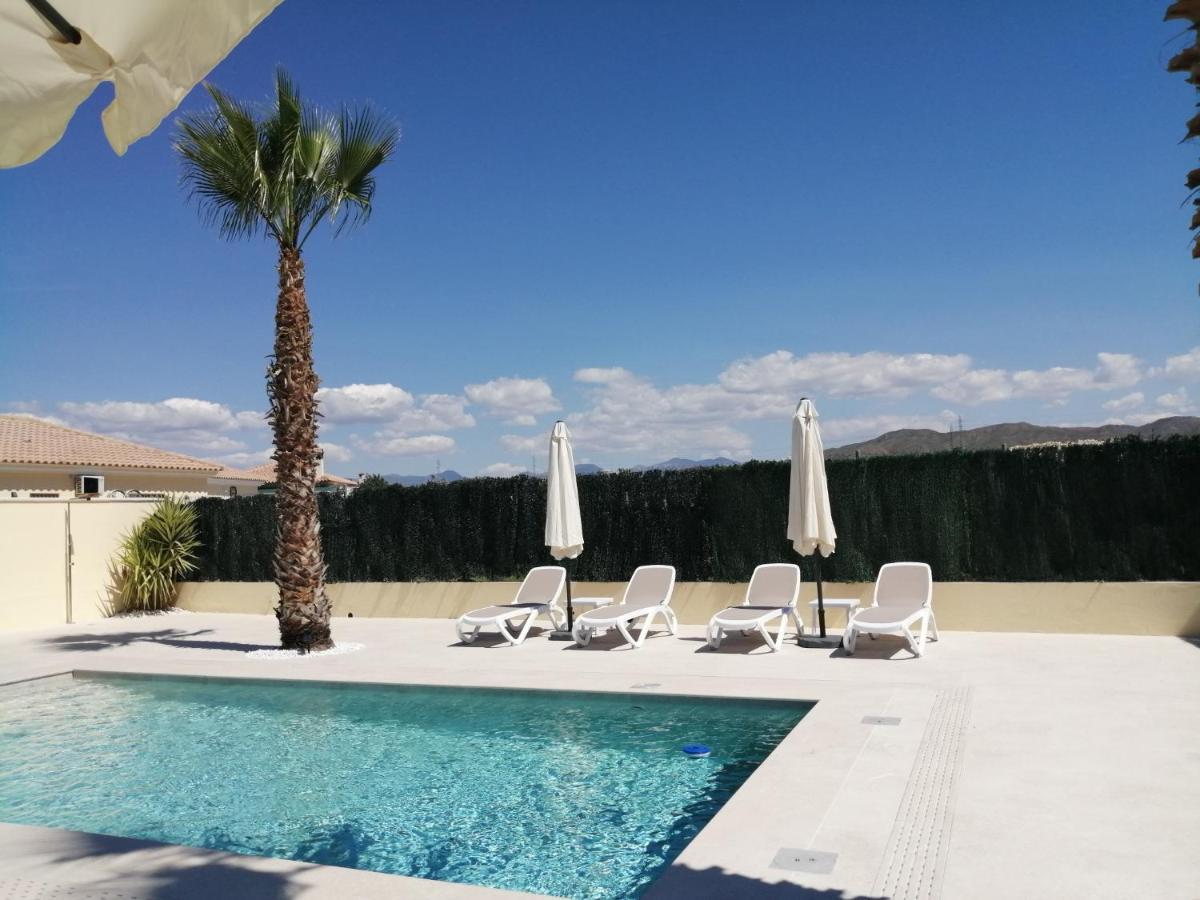 Villa Los Castos Immaculate 2-Bed Villa Arboleas Dış mekan fotoğraf