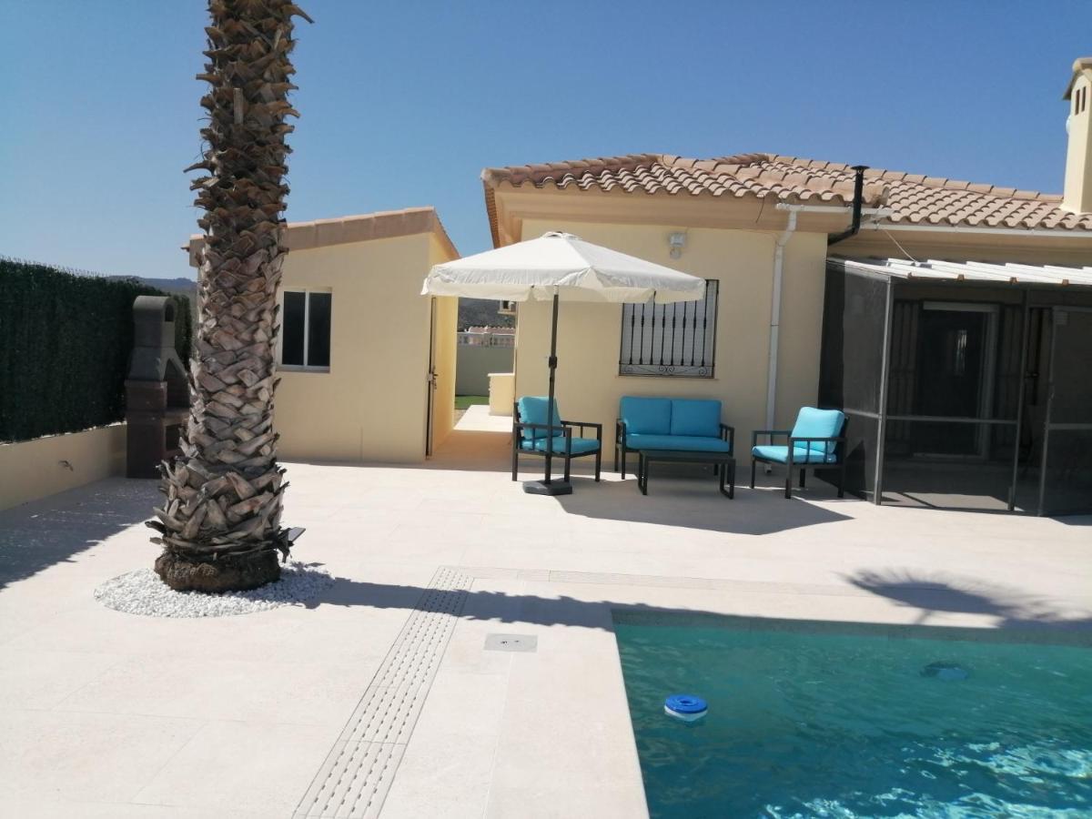 Villa Los Castos Immaculate 2-Bed Villa Arboleas Dış mekan fotoğraf