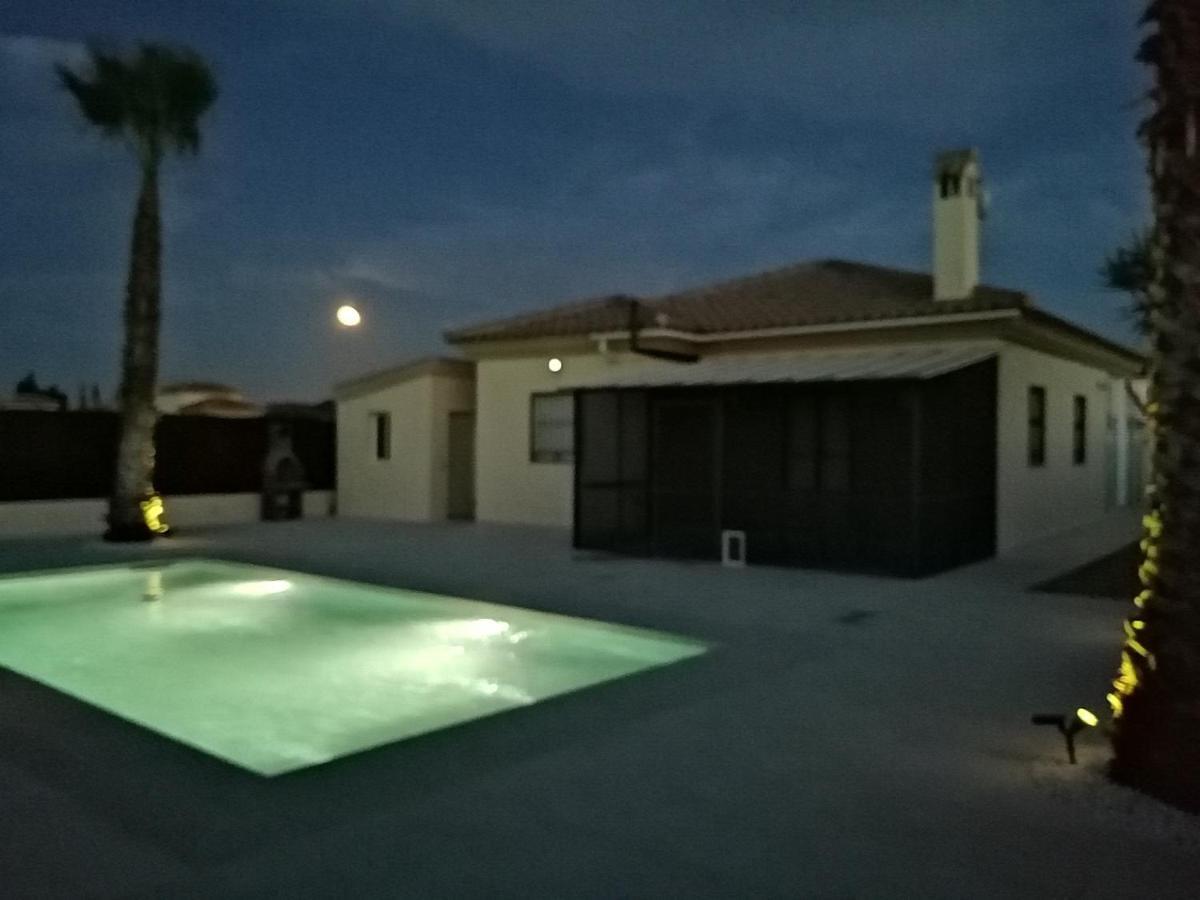 Villa Los Castos Immaculate 2-Bed Villa Arboleas Dış mekan fotoğraf